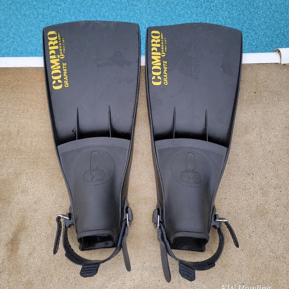 COMPRO Graphite Aqua Lung Proline Divers Fins - Picture 2 of 8
